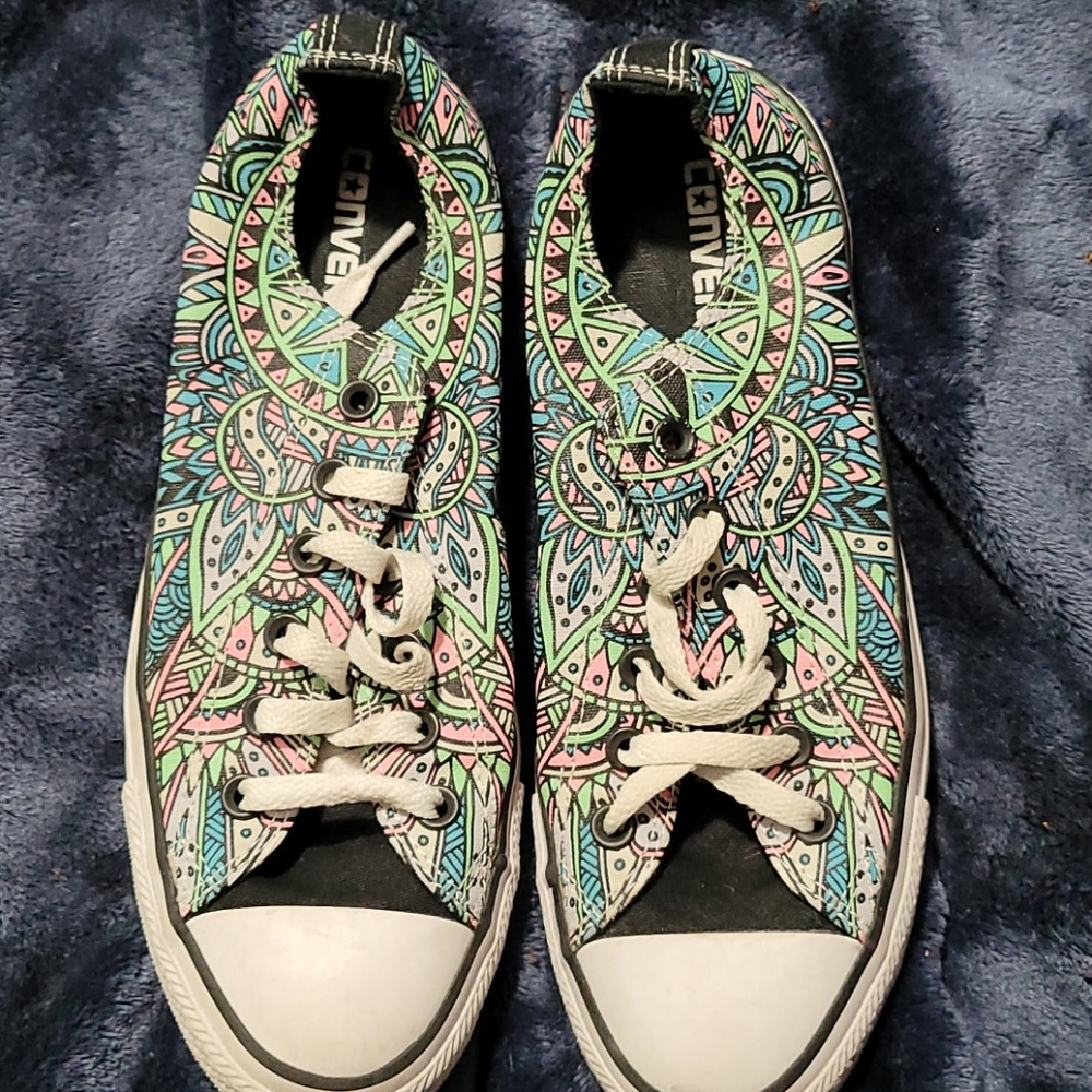 Converse low tops